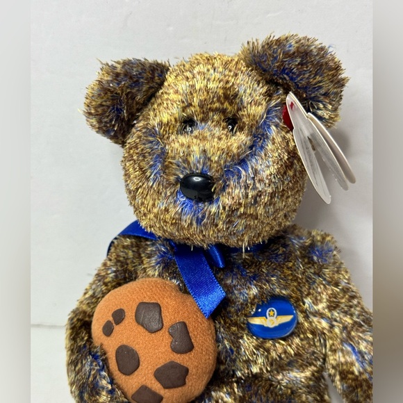 Ty Beanie Babies CHOCOLATE CHIP the Bear (Midwest Airlines Exclusive) - Picture 5 of 9